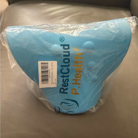 NWOT. RestCloud P.Health Neck and Shoulder Relaxer. - Picture 2 of 5